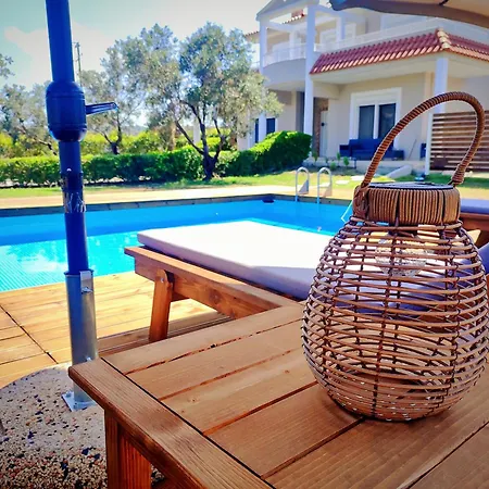 Photerra, A Luxury Familly With Pool 빌라