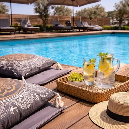 Photerra, A Luxury Familly With Pool * Koskinou (Rhodes)