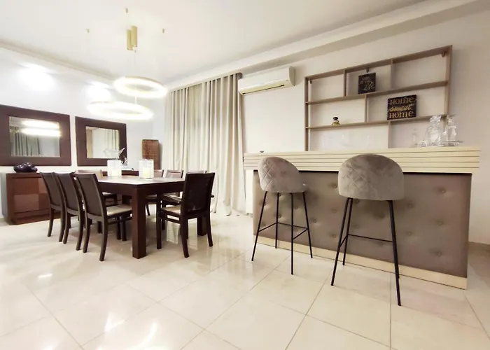 فيلة Photerra, A Luxury Familly With Pool