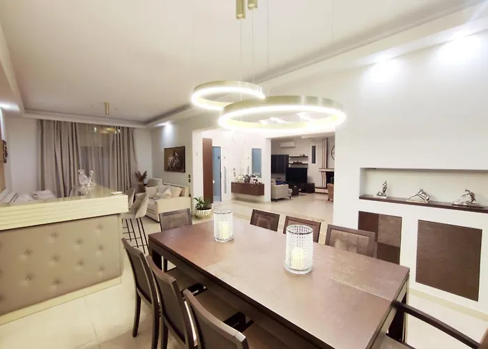 Photerra, A Luxury Familly With Pool *