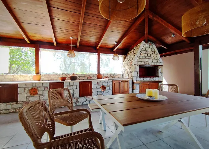 فيلة Photerra, A Luxury Familly With Pool