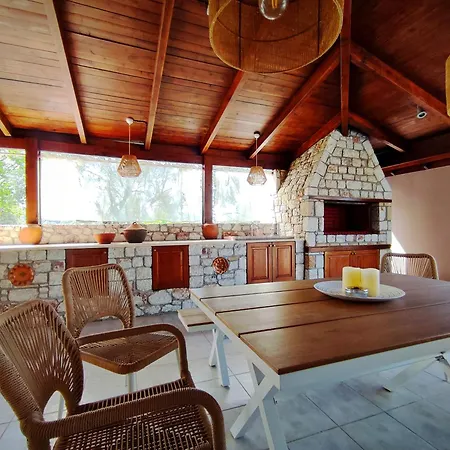 Villa Photerra, A Luxury Familly With Pool